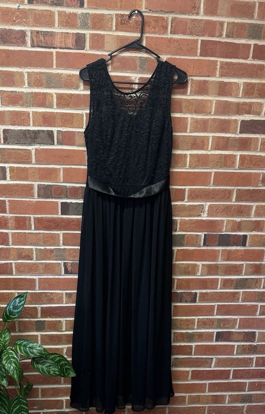Bery Love Black Lace A-Line Dress Long Sleeveless V-Neck Formal Size XL